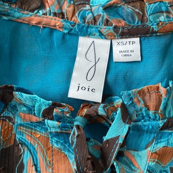 Joie V-Neck with Ruffle Puff Shoulder Long Sleeve Autumn Fall Pattern Blouse - Picture 6 of 13